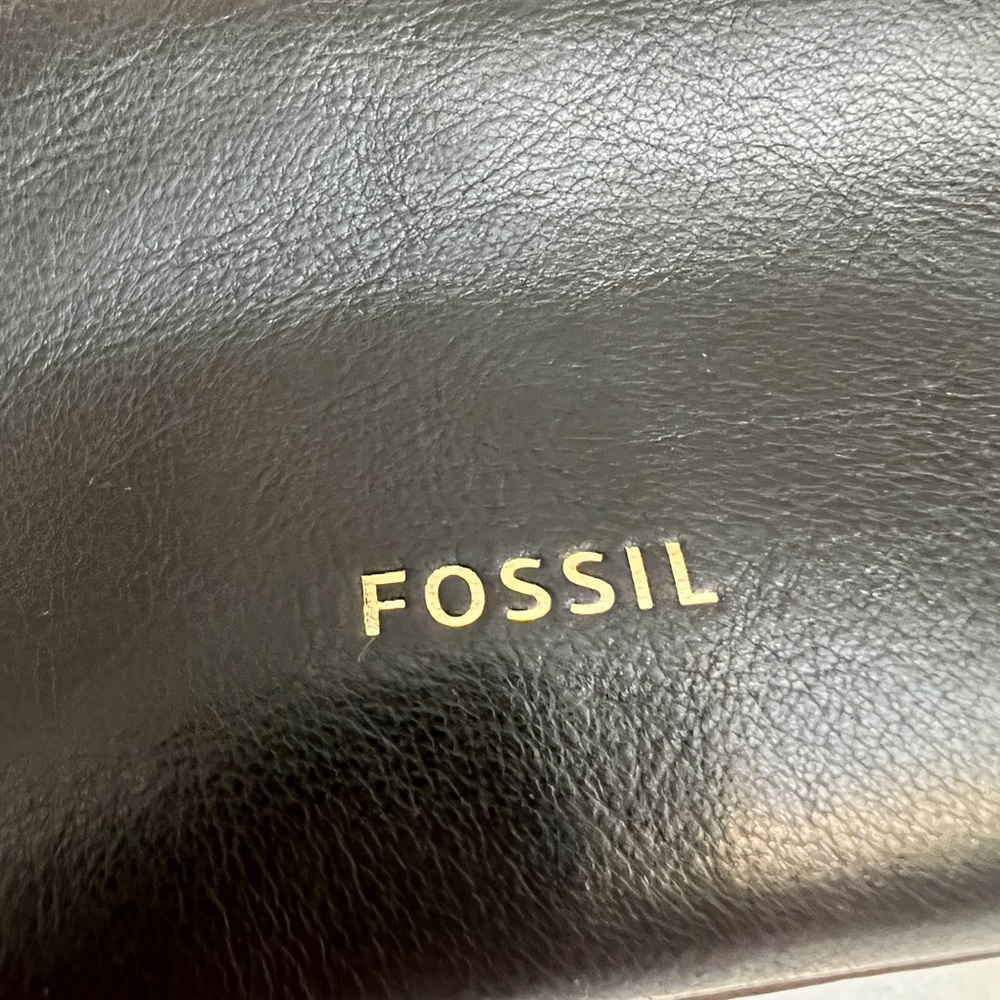 Fossil purse - Picture 6 of 7